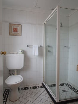 Coogee Bay Hotel Pub Style - Accommodation Coffs Harbour 2