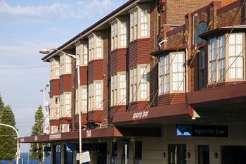 Coogee Bay Hotel Pub Style - Accommodation Coffs Harbour 32