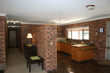 Shady Trees Barrington Holiday House - Accommodation Coffs Harbour 8