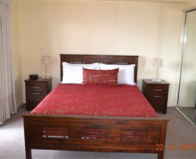 Spring Hill Central Apartments - Accommodation Coffs Harbour 0