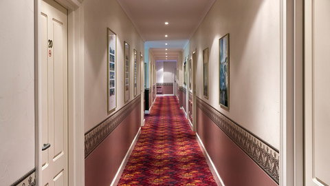 BEST WESTERN Ensenada Motor Inn - Accommodation Coffs Harbour 3