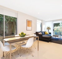 Best Western Plus The Tudor Box Hill - Accommodation Coffs Harbour