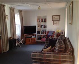 Cascade Cottage - Accommodation Coffs Harbour 0