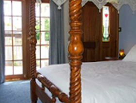 Quayside Cottages - Accommodation Coffs Harbour 0