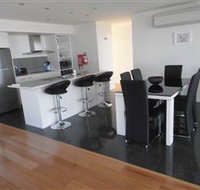 Tuckers Rocks Cottage - Accommodation Coffs Harbour