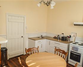 Lambert Cottage Accommodation - Accommodation Coffs Harbour 5