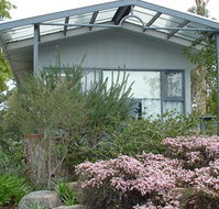 Blue Waters Cottages for Two - Accommodation Coffs Harbour