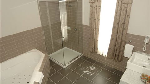 Seymours On Lydiard - Accommodation Coffs Harbour 2