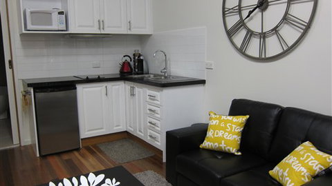 Hidden Treasure At Pirates Bay - Accommodation Coffs Harbour 5