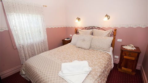 Glazebrook Cottage B&B Ballarat - Accommodation Coffs Harbour 0