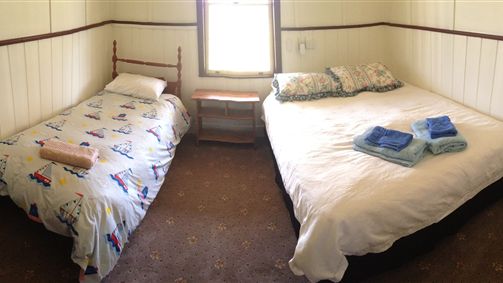 Docker VIC Accommodation Coffs Harbour