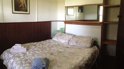 Twin Palms Cottage - Accommodation Coffs Harbour 1