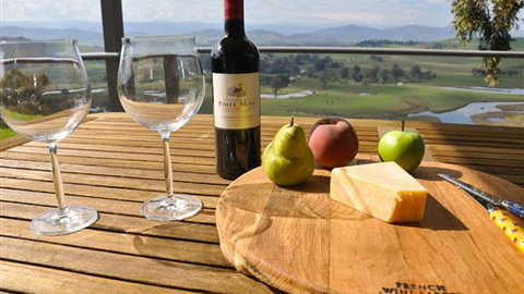 Riverview Lodge - Accommodation Coffs Harbour 2