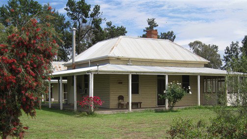 Savernake NSW Accommodation Coffs Harbour