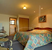 Little Desert Nature Lodge - Accommodation Coffs Harbour