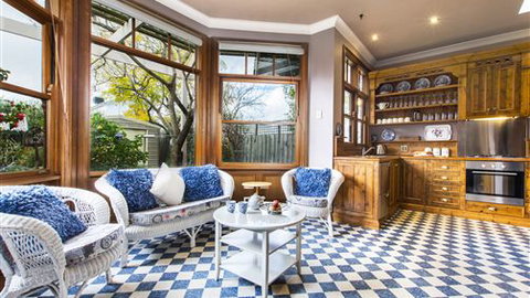Avalon Guesthouse - Accommodation Coffs Harbour 3
