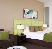 Mercure Melbourne Caroline Springs - Accommodation Coffs Harbour