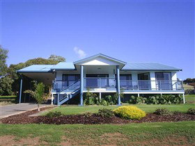 Birubi House - Accommodation Coffs Harbour 0