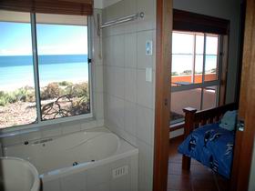Ceduna Shelly Beach Caravan Park And Beachfront Villas - Accommodation Coffs Harbour 0