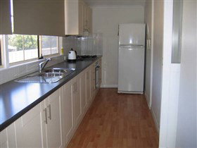 Cotton Palm Cottage - Accommodation Coffs Harbour 3