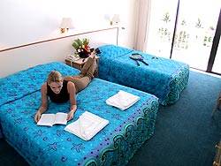 Acacia Court Hotel - Accommodation Coffs Harbour 3