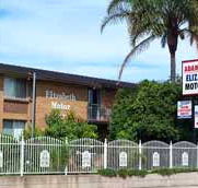 Adamstown Elizabeth Motor Inn - Accommodation Coffs Harbour
