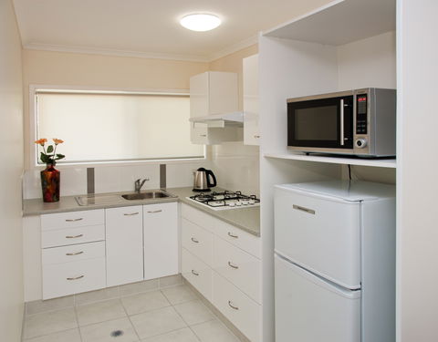 Aloha Apartments - Accommodation Coffs Harbour 4