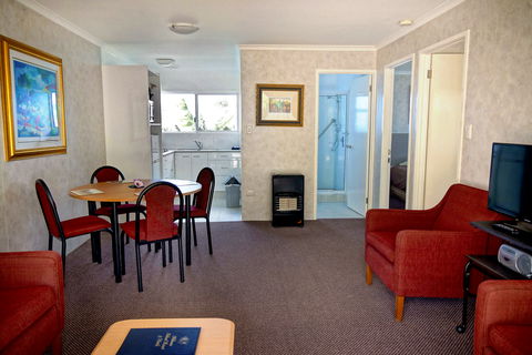 Aloha Apartments - Accommodation Coffs Harbour 7