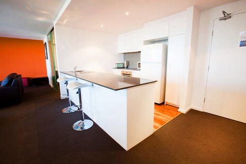 B7 Honeysuckle Apartments - Accommodation Coffs Harbour 2