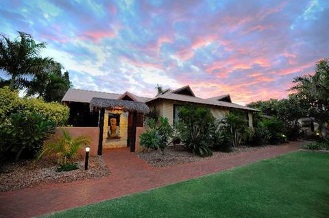 Bali Hai Resort & Spa - Accommodation Coffs Harbour 0