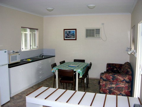 Batchelor Holiday Park - Accommodation Coffs Harbour 1