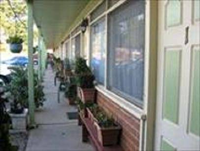 Bong Bong Motel - Accommodation Coffs Harbour 1