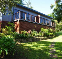 Broad Leaf Villas - Accommodation Coffs Harbour