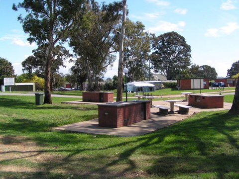 Canberra Carotel Motel & Caravan Park - Accommodation Coffs Harbour 1