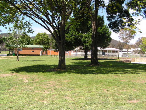 Canberra Carotel Motel & Caravan Park - Accommodation Coffs Harbour 3