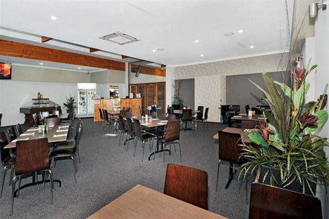 Drakesbrook Hotel - Accommodation Coffs Harbour 2