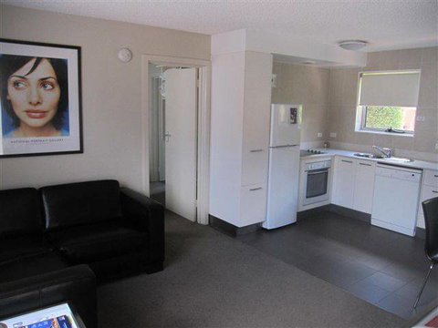 Forrest Hotel & Apartments - Accommodation Coffs Harbour 12