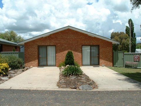 Fossicker Caravan Park - Accommodation Coffs Harbour 0