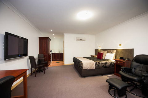 Georgian Motor Lodge - Accommodation Coffs Harbour 0