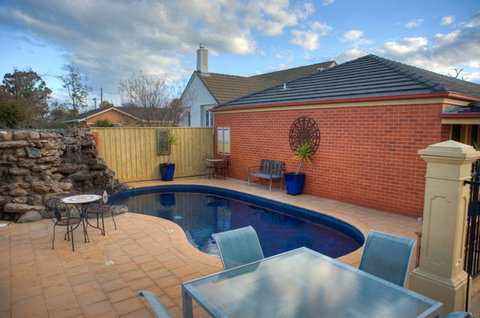 Georgian Motor Lodge - Accommodation Coffs Harbour 2