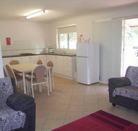 Golden Chain Margaret River Country Cottages - Accommodation Coffs Harbour