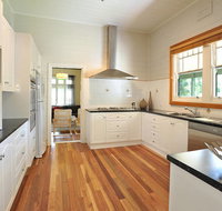 Healesville Garden Cottage - Accommodation Coffs Harbour