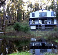 Hidden Grove Retreat - Accommodation Coffs Harbour