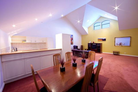 Hotel Northbridge - Accommodation Coffs Harbour 0