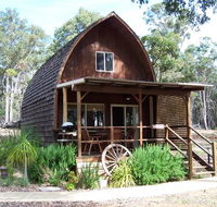 Jarrah Glen Cabins - Accommodation Coffs Harbour