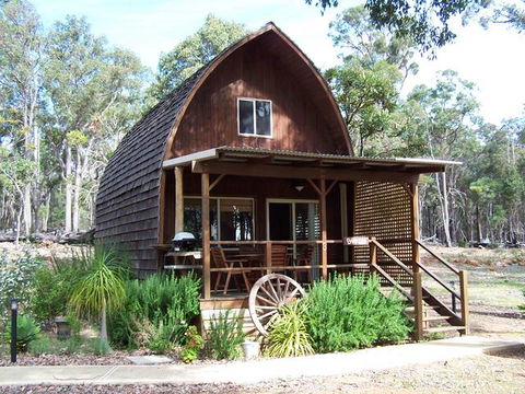 Jarrah Glen Cabins - Accommodation Coffs Harbour 0
