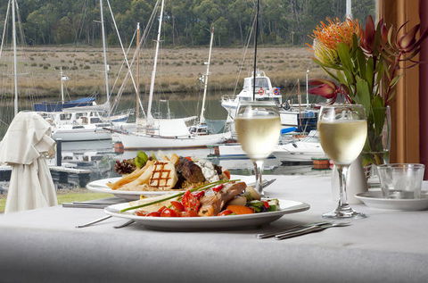 Kermandie Hotel & Marina - Accommodation Coffs Harbour 3