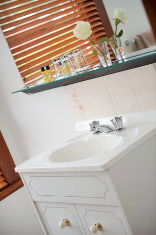 Kermandie Hotel & Marina - Accommodation Coffs Harbour 4