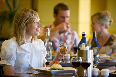 Loxton Hotel - Accommodation Coffs Harbour 3