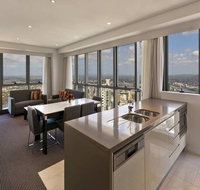 Meriton Serviced Apartments - Adelaide Street - Accommodation Coffs Harbour